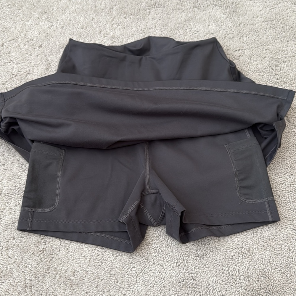 Girlfriend Collective Moon Skirt | Built-in Shorts & Pockets | Size Small | Gray - Picture 4 of 7